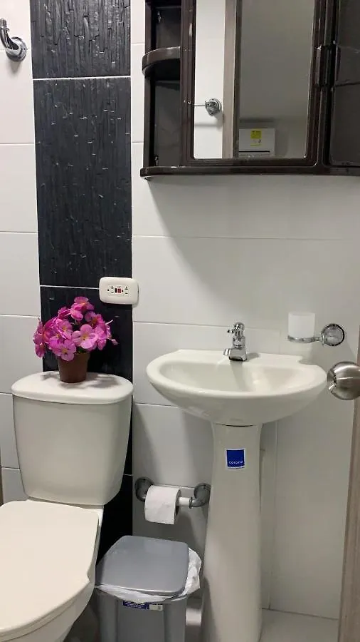 Apartment Cerca Al Malecon, Centro De Convenciones Puerta De Oro, Ventana Al Mundo Colombia