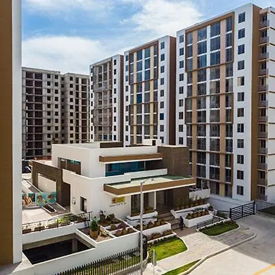 Apartment Cerca Al Malecon, Centro De Convenciones Puerta De Oro, Ventana Al Mundo